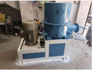 Broyeur-agglomérateur d'acier et de plastique - Haute rigidité, haute sécurité, longue durée de vie - 100 kg/heure - Product Image 3