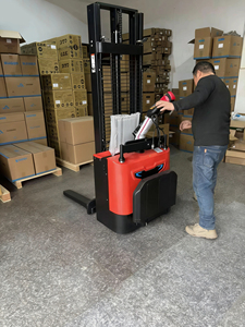 Apilador <span class=keywords><strong>de</strong></span> palets <span class=keywords><strong>de</strong></span> tipo vertical con interfaz simple y fácil manejo, para un tiempo <span class=keywords><strong>de</strong></span> entrenamiento reducido. - Product Image 2