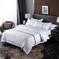Luxe blanc 3cm rayure Jacquard housse de couette linge de lit 100% coton drap de lit ensemble pour Star Hotel en gros taille personnalisée