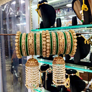 Indian Bridal Kundan <b>Bangles</b> <b>Set</b> Green Beaded Alloy Gold Plated Wedding Jewellery Traditional Handmade Chooda - Product Image 1