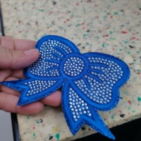 Bowknot fer sur Patch bleu paillettes Patch Bowknot broderie paillettes Patch pour la vente en gros