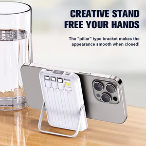 22.5W <span class=keywords><strong>ricarica</strong></span> rapida portatile 10000mAh <span class=keywords><strong>Wireless</strong></span> caricabatterie magnetico Power Bank cavi incorporati <span class=keywords><strong>con</strong></span> i telefoni - Product Image 4