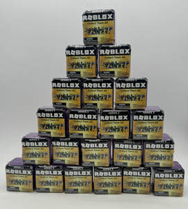 Caja Sorpresa de Plástico Auténtica Serie 1-10 con Código de Canje para Edades de 0 a 24 Meses Unisex - Product Image 1