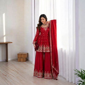 Ensemble haut Fendy brodé rouge de créateur indien avec pantalon palazzo et dupatta pour femme, tenue de mariage traditionnelle et tendance. - Product Image 1