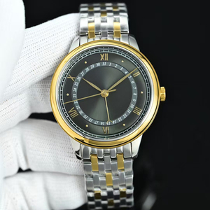 Reloj Mecánico Automático de Lujo Personalizado con Esfera Negra con Efecto Rayos de Sol, Fecha, Caja de Acero en Oro Amarillo y Luz Nocturna - Product Image 2