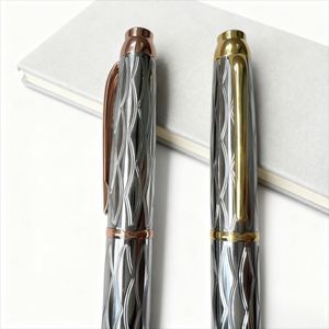 Bolígrafo de Metal de Lujo en Oferta, Punta Fina de 0.7mm, Personalizable con Logotipo, Bolígrafos Plateados con Tinta Negra/Azul, Regalos - Product Image 4