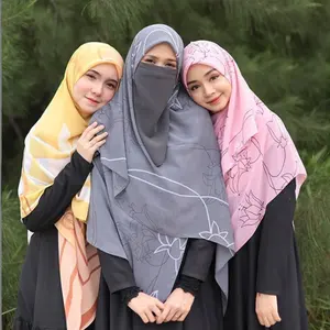 도매 저렴한 재고 큰 크기 헤어 스카프 스퀘어 쉬폰 실크 Hijab Bawal 말레이시아 OEM ODM 디지털 인쇄 스퀘어 스카프