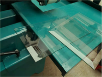 Machine de bordure biseautée horizontale en verre à 8 moteurs avec composants de noyau d'engrenage de moteur PLC polissage de bord de verre