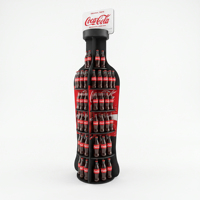 Présentoir de boissons personnalisé à emboîtement – Support de sol multi-niveaux en forme de bouteille avec panneau signalétique pour boissons et sodas