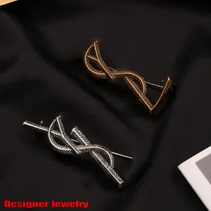 Wholesale Women Luxury Letter CC Brooch Famous Brand Designer CC Brooches Pins