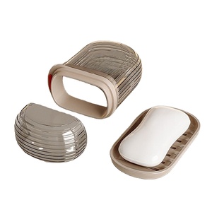 Porte-savon de voyage moderne gris, personnalisable avec logo, en plastique transparent, durable, étanche, écologique, deux pièces, pour salle de bain - Product Image 1