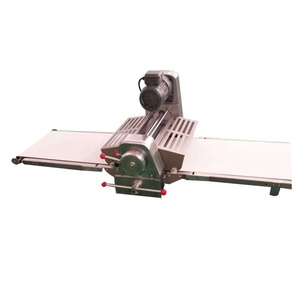 Machine à feuilles de pâte de <span class=keywords><strong>Croissant</strong></span> de haute qualité et bon <span class=keywords><strong>prix</strong></span>, fabrication de machines de boulangerie - Product Image 2