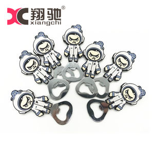 Ouvre-bouteille de <span class=keywords><strong>vin</strong></span> et de bière en forme d'animal de dessin animé Aimant pour réfrigérateur Autocollants pour réfrigérateur Aimant Ouvre-bouteille Bar Outils de cuisine - Product Image 2