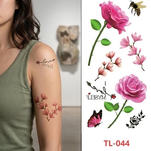 Último Diseño de Tatuaje Sexy, Tatuaje Temporal con Transferencia de Agua, Impresión de Tinta, Adhesivo para Pecho - Product Image 1
