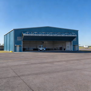 Hangar Prefabricado de Acero de Larga Duración, Resistente al Fuego y con Aislamiento Térmico - Product Image 3