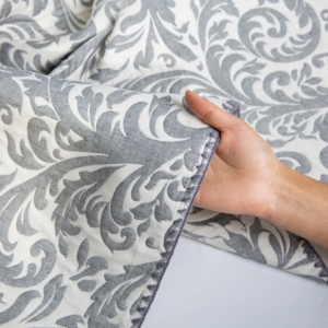 أغطية سرير فاخرة مبطنة - تصميم جديد رائج من المصنع، 100% بوليستر، طقم أغطية سرير قابل للتنفس - Product Image 4