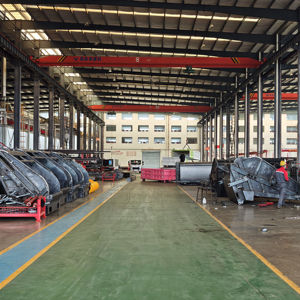 Nuevo Camión Compactador de Basura ISUZU GIGA 4X2 15cbm, Manual, Diésel, para Recolección y Compresión de Residuos, de Fábrica - Product Image 6