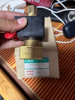Válvula Solenoide AG4X-0173-FL AC220V 1/4 para PLC