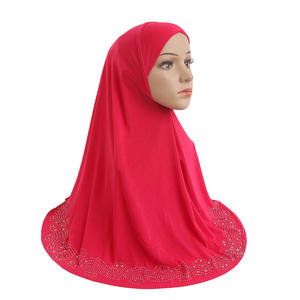 Hijab instantané de luxe de grande taille à entrecroiser Vente en gros de nouvel arrivage ourlet de verre écharpe de gaze Hijab instantané malaisien - Product Image 2