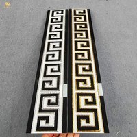 Carreaux de bordure en céramique Springletile, design de carreaux d'escalier, décorations murales de luxe, motif clé grecque argentée, carreaux de bordure polis et émaillés