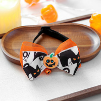 Kalung Hewan Peliharaan Berbentuk Kepala Labu Hantu Laba-laba Halloween untuk Anjing Kucing, Bahan Poliester, Nyaman, Aksesoris Fashion