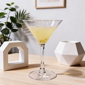 Copas de Cóctel Triangulares con Tallo, Copas de Bar para Cóctel <span class=keywords><strong>Martini</strong></span> 110/170/190ml, Copa de Whisky Personalizable para Bar y Hogar - Product Image 2