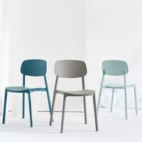 Chaise de salle à manger en plastique pour usage domestique, design moderne et simple, tabouret de salle de bain avec dossier, chaise écologique légère Kinlan