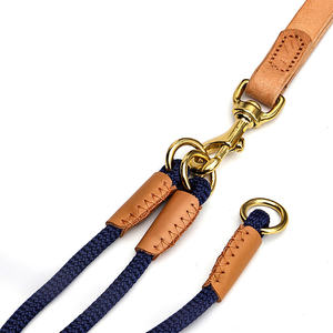 360 Anti-groviglio staccabile 3 in 1 doppio guinzaglio per cani con manico in pelle Motivo di stampa guinzaglio resistente in Nylon personalizzato - Product Image 4