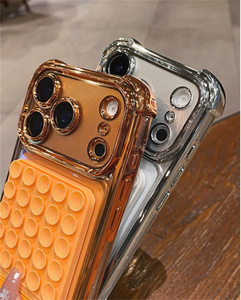 Custodia per telefono in <span class=keywords><strong>silicone</strong></span> con placcatura di lusso e ventosa per Samsung Galaxy S26 <span class=keywords><strong>Ultra</strong></span> S25 S23 A57 A56, 2 in 1, con protezione e impugnatura selfie anti-stress - Product Image 4