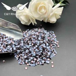 Cy Light Amethyst Groothandel Kleuren Lijm Hotfix Stone Crystal Voor Decoraties Hot Fix Warmteoverdracht Motieven Glas Rhinestones