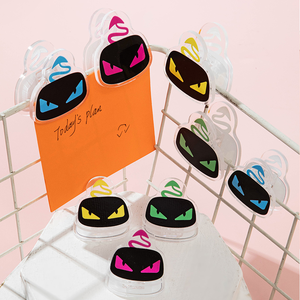 Pince à cheveux transparente personnalisée avec logo, motif dessin animé mignon, haute visibilité, élégante, en acrylique transparent, pour papeterie, clips en plastique, artisanat - Product Image 3