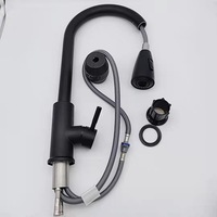 Robinet de cuisine moderne en acier inoxydable à poignée unique et à trou unique avec cartouche céramique et fonction Sense