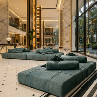 Canapé modulaire en tissu de luxe moderne avec coussins rembourrés en mousse pour appartement, villa, entrepôt et salon