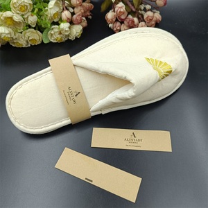 Chaussons <span class=keywords><strong>Mandarin</strong></span> écologiques personnalisés biodégradables en coton avec logo du secteur brodé à bout fermé et semelle en bois - Product Image 1