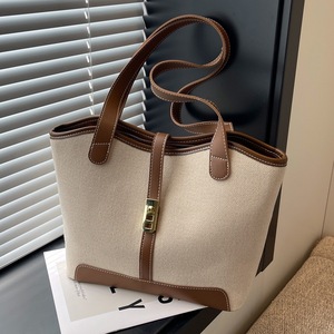 Sac fourre-tout décontracté en toile THK pour femme avec fermeture éclair, couleur contrastante tendance, grande capacité, sac à bandoulière type seau, doublure en polyester - Product Image 6