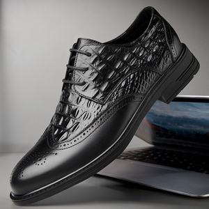 Nouvelles chaussures de luxe pour hommes 2026 - Chaussures habillées en cuir de haute qualité de créateur avec texture en cuir tendance - Product Image 1