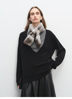 Écharpe élégante en vraie fourrure de lapin écologique pour femme, gris et blanc, à porter en croix, chauffe-cou d'hiver, vente en gros