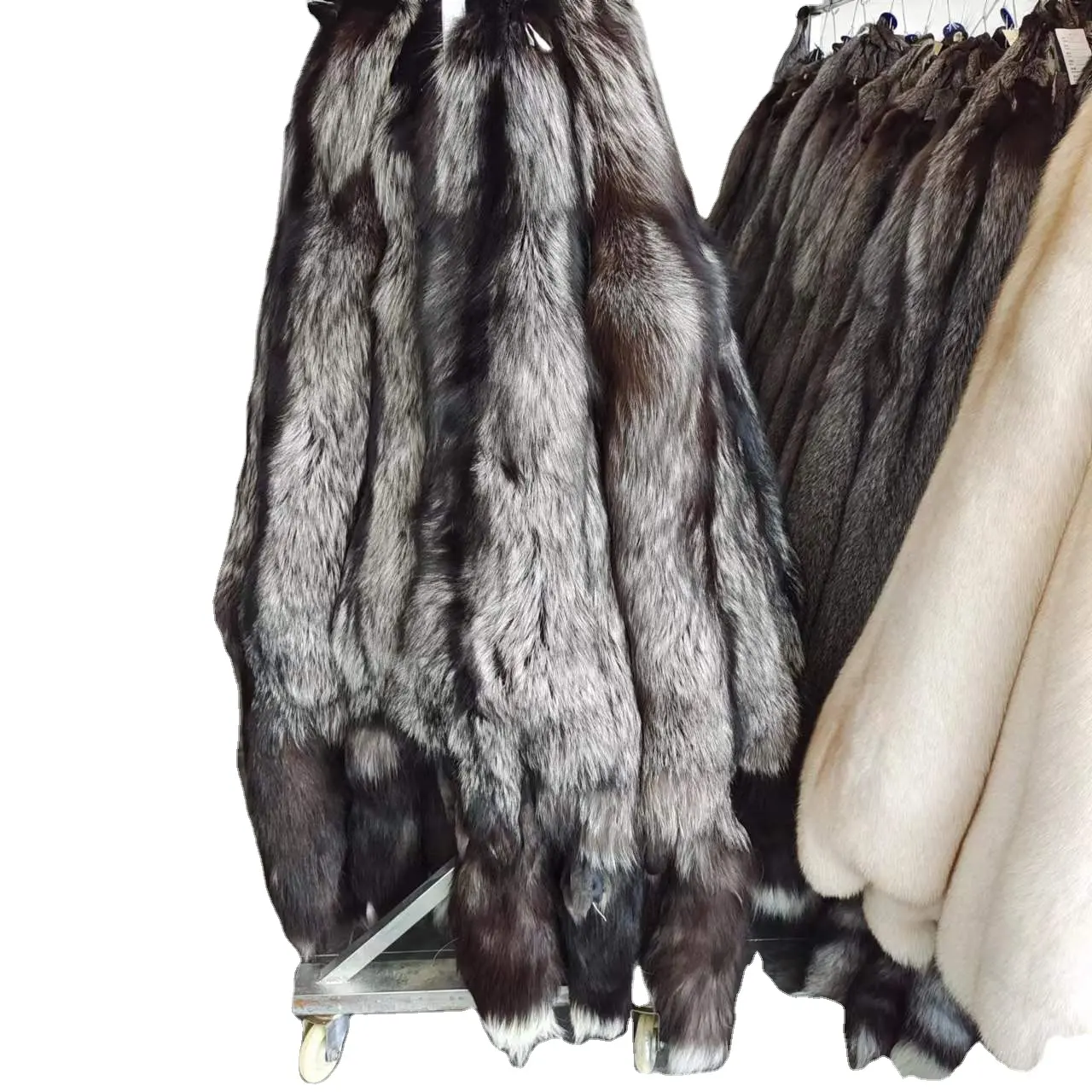 High quality natural King Island fox fur real fox fur animal hair wholesale