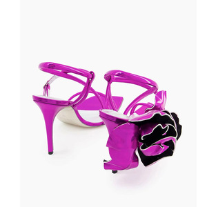Xinzirain personnalisé confortable femmes Stiletto sandale été anti-glissant bout carré croix sangle talon avec pied large dos ouvert - Product Image 6
