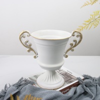 Vase à fleurs en fer blanc de style palais européen, à pied haut, pour décoration d'hôtel et d'hébergement, robuste et durable, pour fleurs séchées