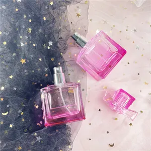 Botella de vidrio para perfume, frasco cuadrado de 50ml, color rosa