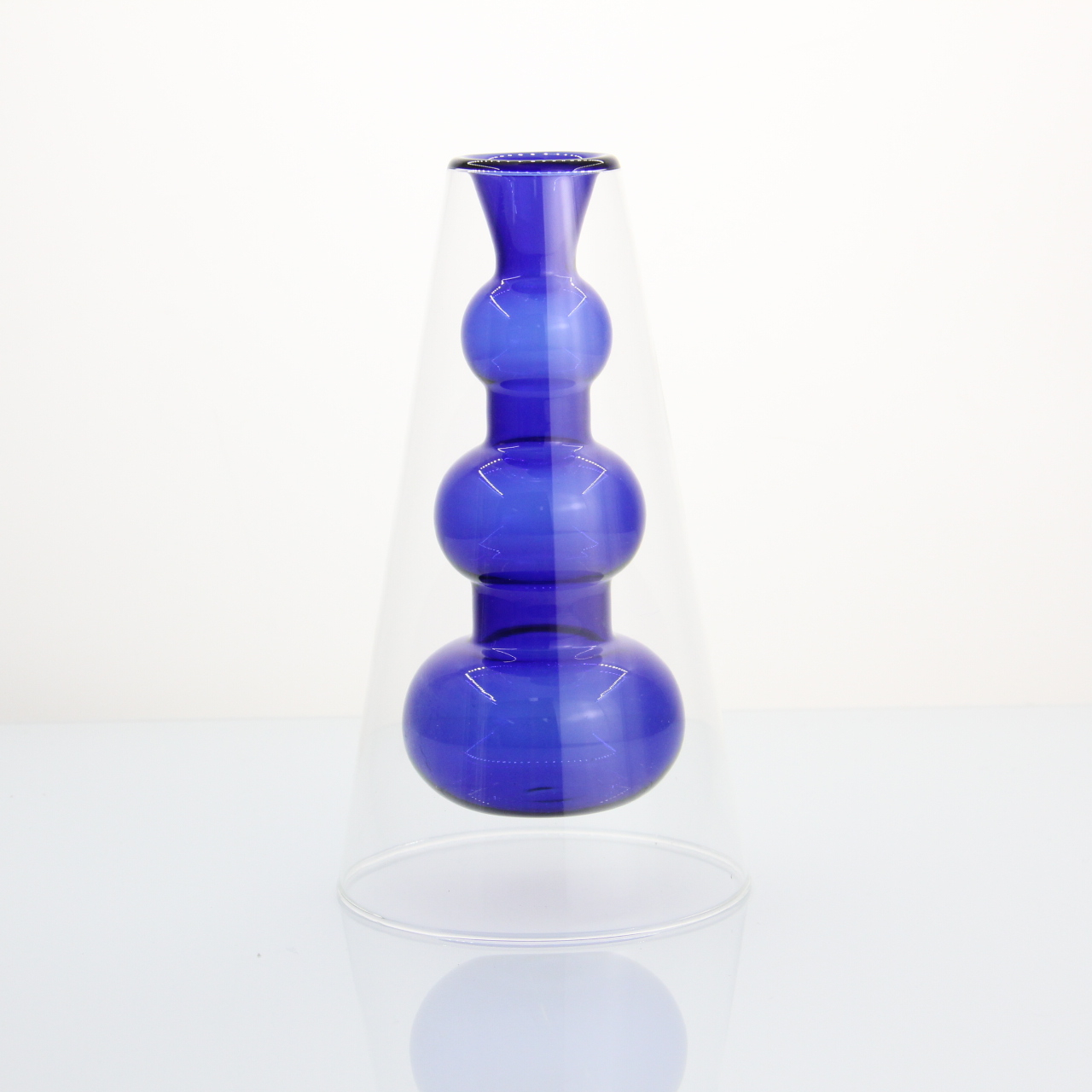 Azzurro di blu marino