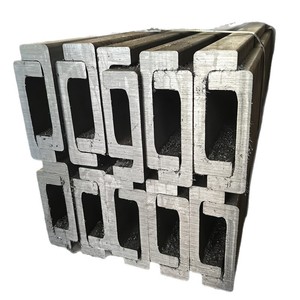 Riel de acero tipo C 20C 22C 25C de alta resistencia para mástil de montacargas y mecanismo de elevación - Product Image 1