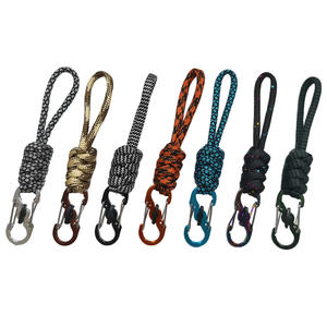Cuerda de Paracord de Siete Hilos con Gancho para Muñeca y Hebilla de Bloqueo en Forma de Ocho, Gancho para Camping al Aire Libre, Nylon de Triple Capa 10x1.5cm - Product Image 1