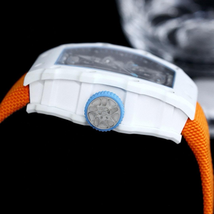 Orologio Meccanico RM 53-01 di Lusso con Cassa in Carbonio NTPT, Tourbillon Manuale a Sospensione, Quadrante Scheletrato, Forma Tonneau per Uomo - Product Image 4