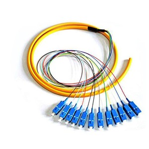 อุปกรณ์สื่อสารเครือข่าย FTTH SC สายใยแก้วนำแสงแบบเดี่ยวความยาว1เมตร OS2 G652D ที่เชื่อถือได้ - Product Image 2