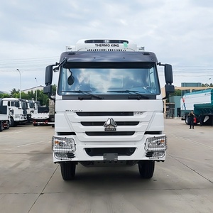 Vehículo de Transporte de Ganado y Aves SINOTRUK HOWO, Camión de Transporte de Pollitos de 4.2m - Product Image 2