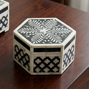 Caja de Joyería de Madera Ecológica Hecha a Mano con Patrón Floral Geométrico, Diseño Moderno, Almacenamiento Multifuncional, Capacidad de 3-6L - Product Image 1