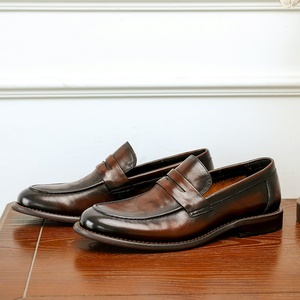 Zapatos Casuales Personalizados Hechos a Mano para Hombre, Estilo Británico Retro, con Punta en Pico, Sin Cordones, Suaves, Impermeables y Transpirables, de Cuero Genuino - Product Image 2