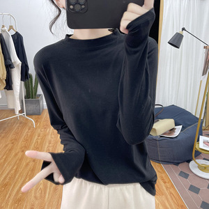 Women Long Sleeve Thermal Base Layer Shirt Round Neck Loose Fit Military Green Plus Size Autumn Winter Wear - Product Image 5